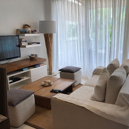 2 Bedrooms Charming Apartment, West Island Resort ริวิแยร์นัวร์ ภายนอก รูปภาพ