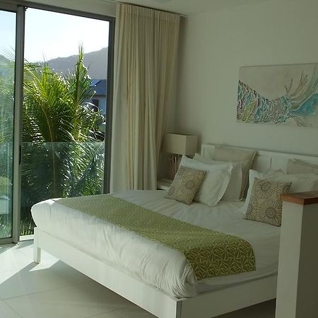 2 Bedrooms Charming Apartment, West Island Resort ริวิแยร์นัวร์ ภายนอก รูปภาพ