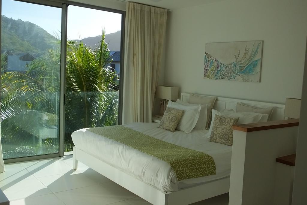 2 Bedrooms Charming Apartment, West Island Resort ริวิแยร์นัวร์ ภายนอก รูปภาพ